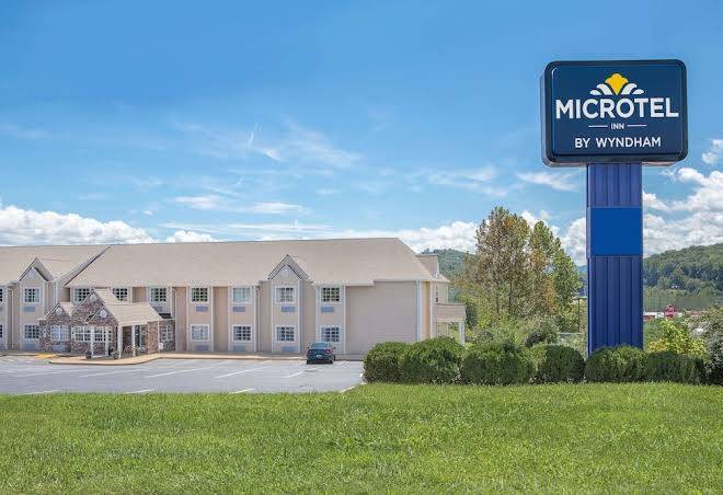 Microtel inn & suites by wyndham franklin