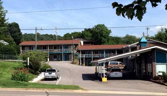 Sapphire inn