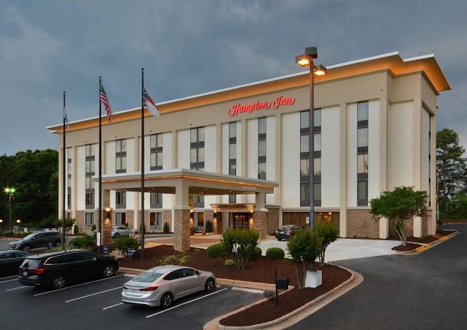 Hampton inn charlotte north lake norman
