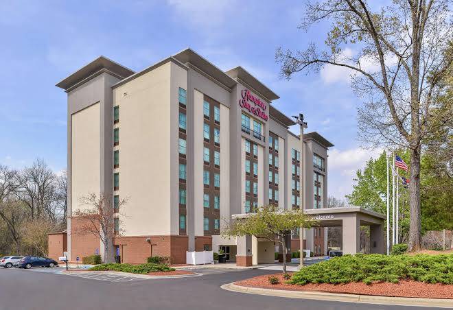 Hampton inn & suites charlotte arrowood rd