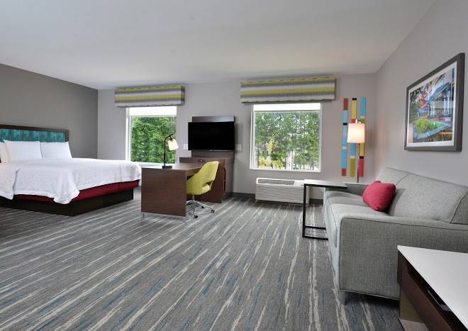 Hampton inn & suites charlotte northlake