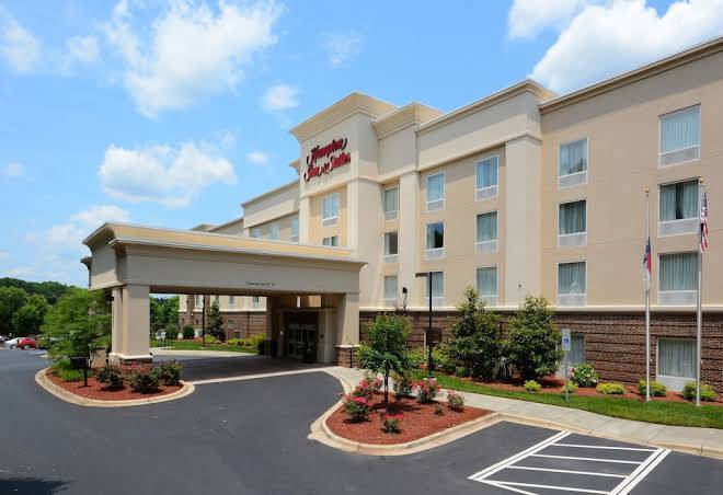 Hampton inn & suites huntersville