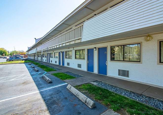 Motel 6 charlotte nc airport