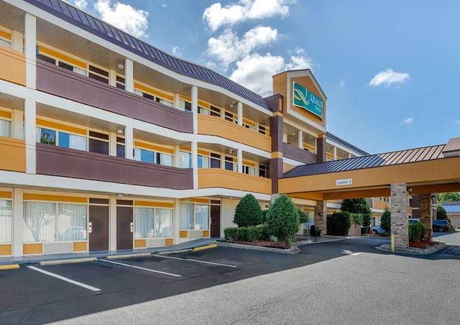 Quality inn airport south