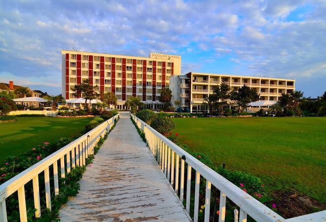 Blockade runner beach resort