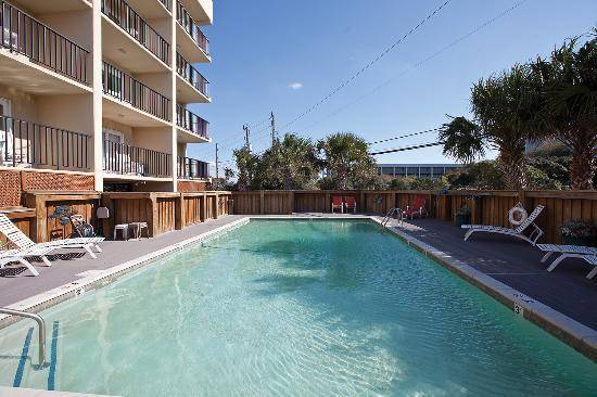 Summer Sands Motel Image