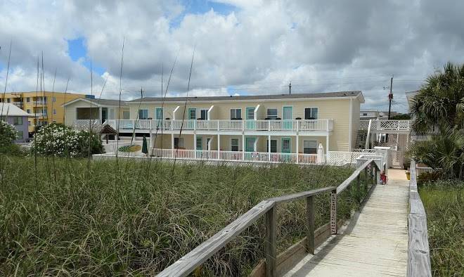 The savannah inn