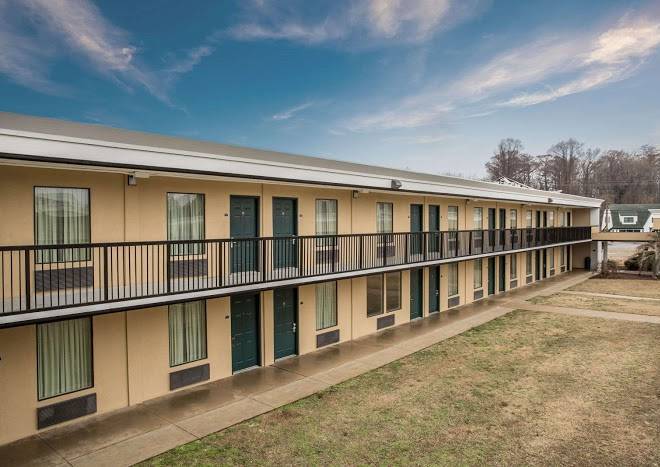 Quality inn elizabeth city near university