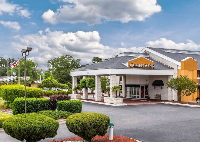 Quality inn greenville near university