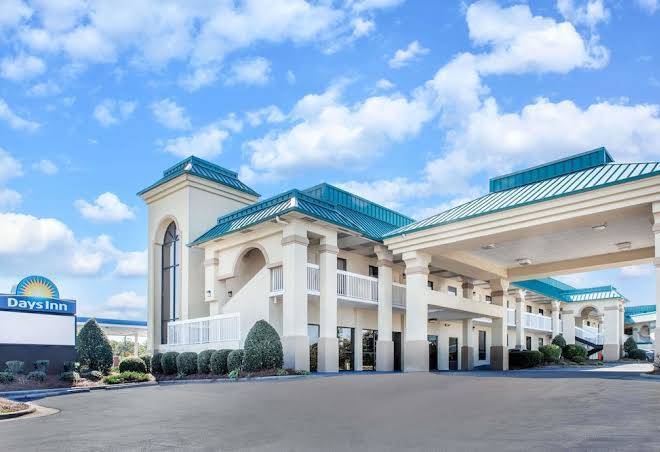 Days inn by wyndham saint pauls