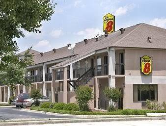 Super 8 lumberton