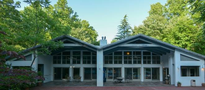 Pilot knob inn