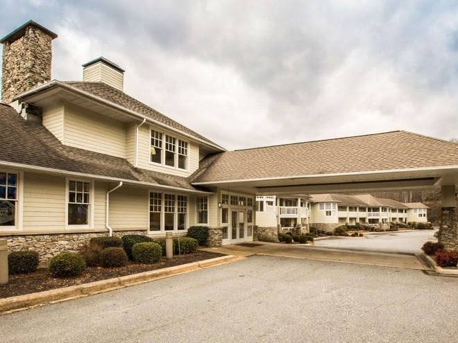 Rodeway inn & suites on the river