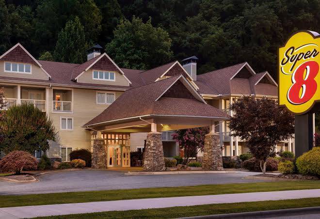 Super 8 by wyndham cherokee