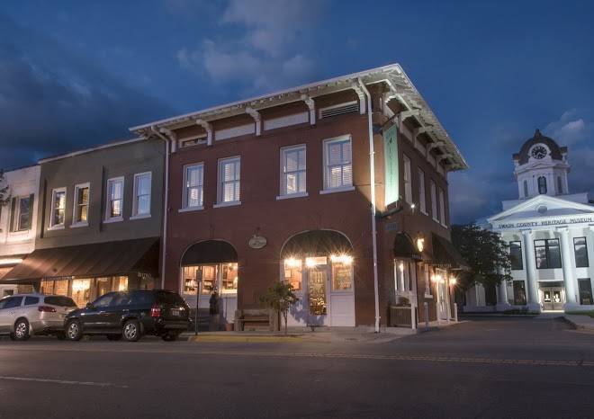 The everett hotel