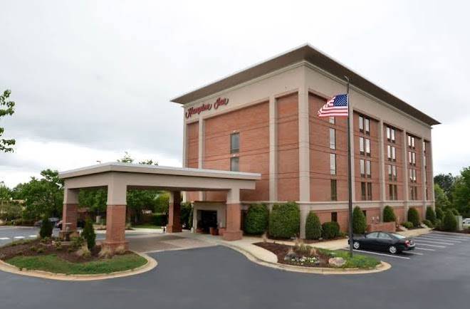 Hampton inn raleigh capital blvd north
