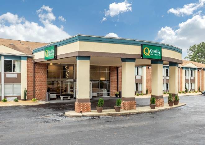 Quality inn & suites apex raleigh nc