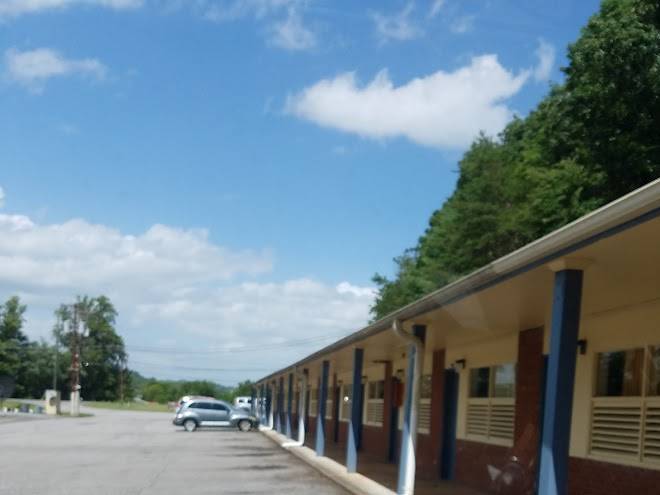 Lowes motel wilkesboro