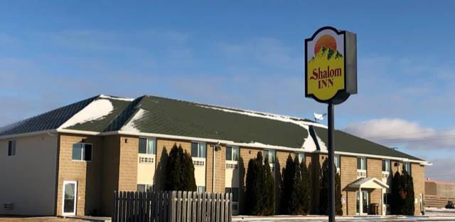 Shalom inn bottineau