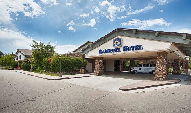 Ramkota hotel & conference center