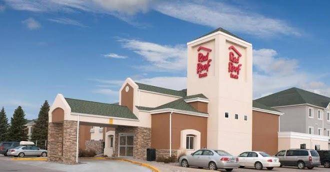 Red roof inn fargo i 94 medical center