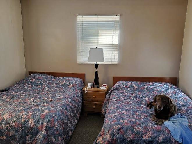 Twin pines inn