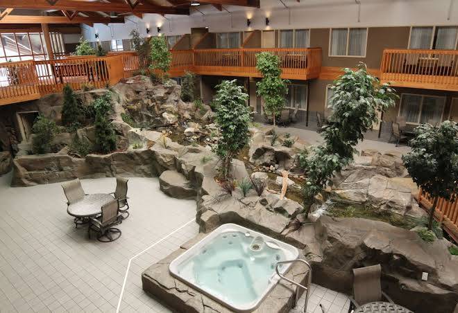 C'mon Inn Hotel & Suites Grand Forks Nd Image