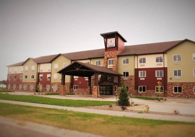 Black gold suites watford city