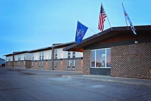 Sunlac inn devils lake