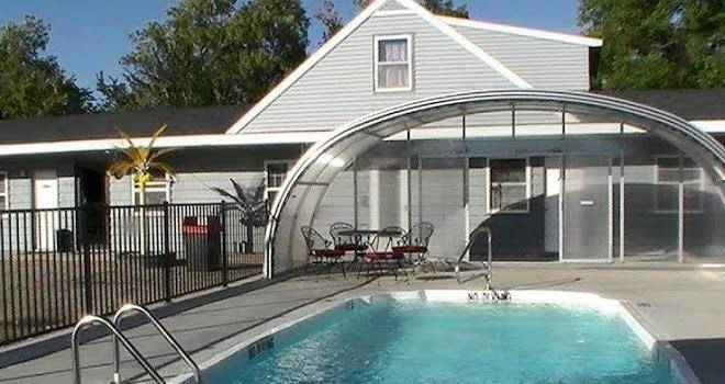 Island park motel