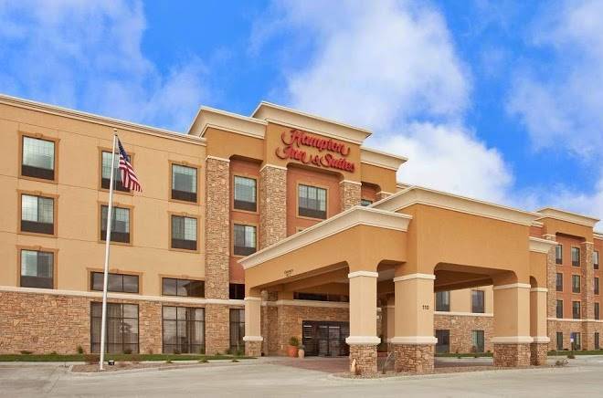 Hampton inn & suites dickinson