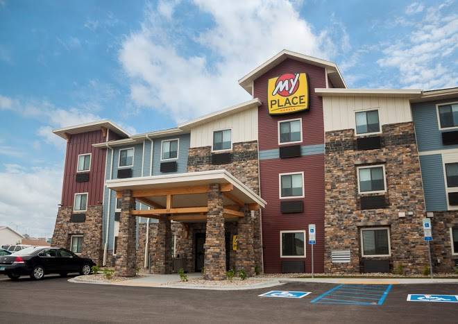 My place hotel jamestown nd