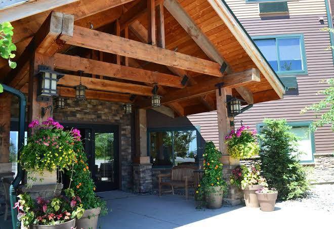 Noble inn