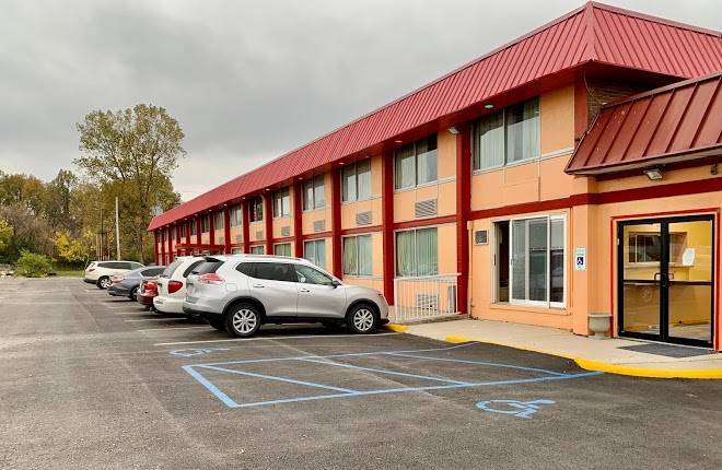 Red carpet inn & suites lima oh