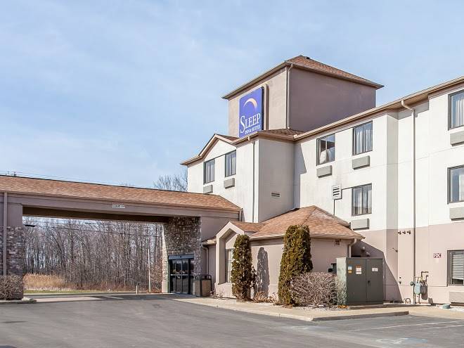 Sleep inn & suites near i 90 and ashtabula
