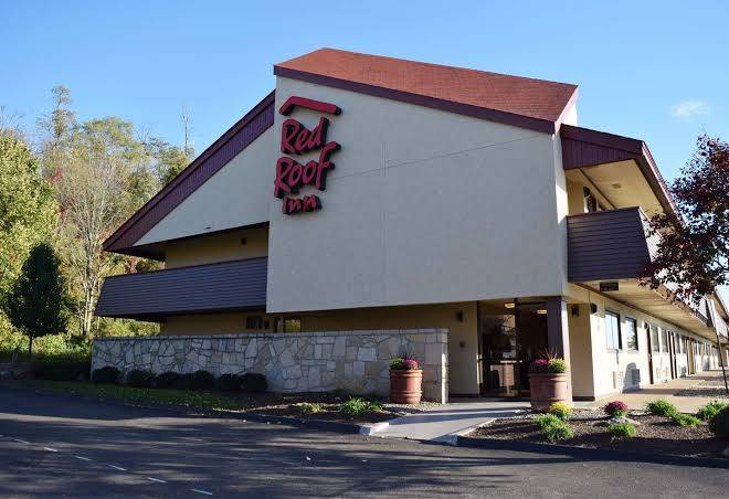Red roof inn st clairsville wheeling west