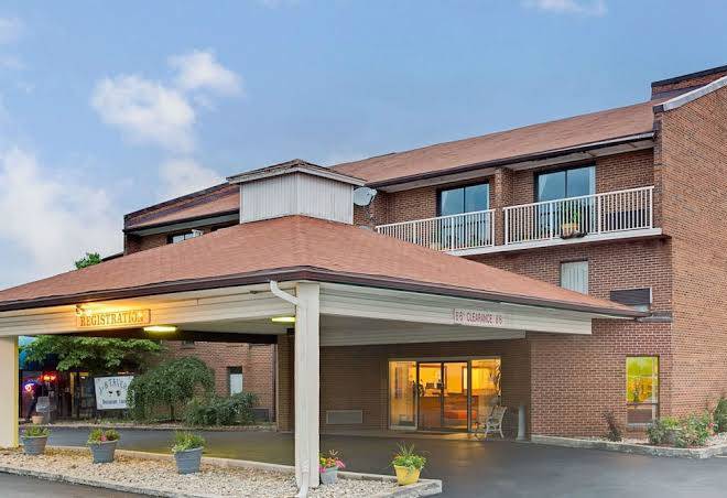 Days inn by wyndham cincinnati east