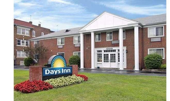 Days inn by wyndham cleveland lakewood