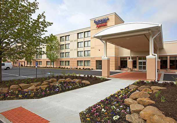 Fairfield inn & suites by marriott cleveland beachwood