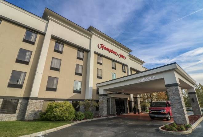 Hampton inn cleveland airport tiedeman rd
