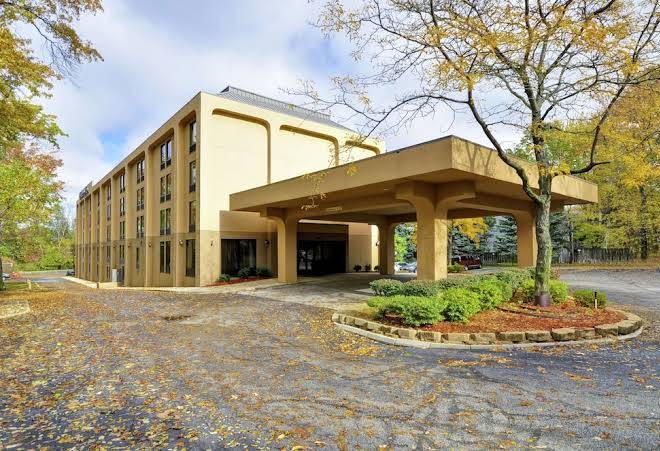 Hampton inn cleveland westlake