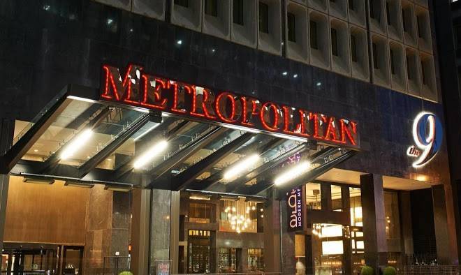 Metropolitan at the 9 autograph collection