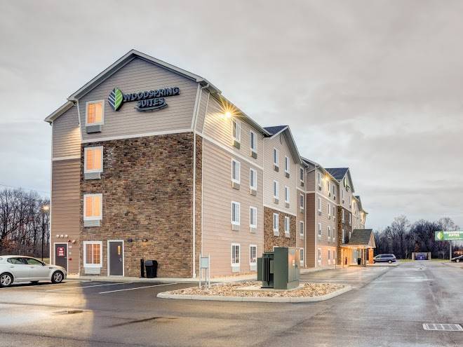 Woodspring suites columbus ne i 270