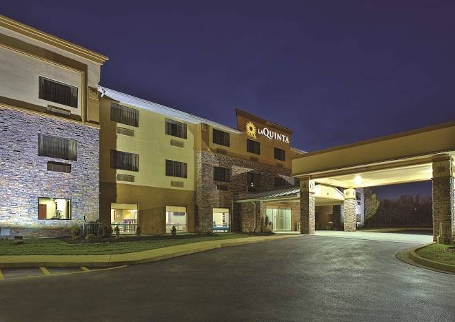 La quinta inn & suites by wyndham fairborn wright patterson