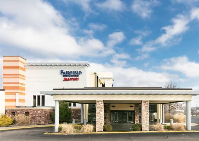 Fairfield inn & suites by marriott cincinnati north sharonville