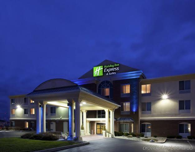 Holiday inn express & suites cincinnati blue ash