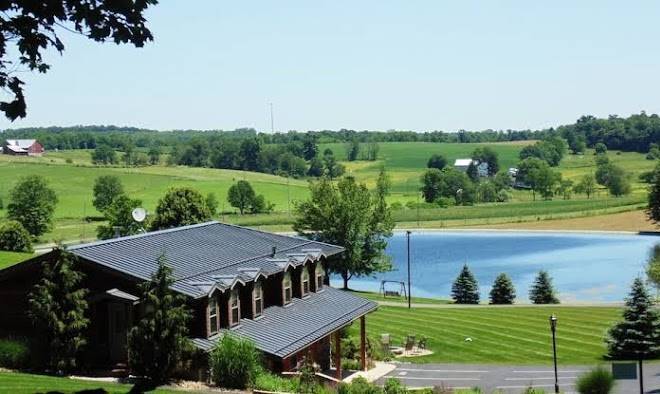 Sojourner's lodge & log cabins