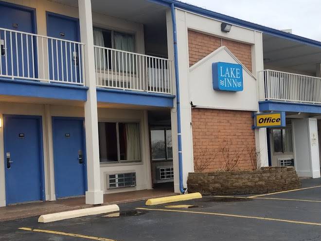 Lake inn buckeye lake