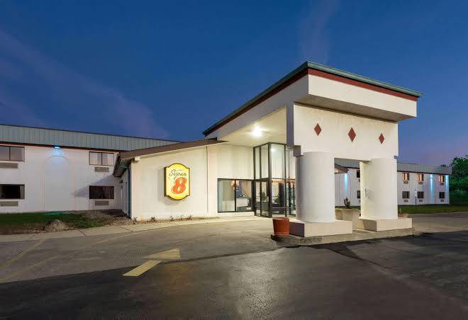 Super 8 by wyndham cleveland
