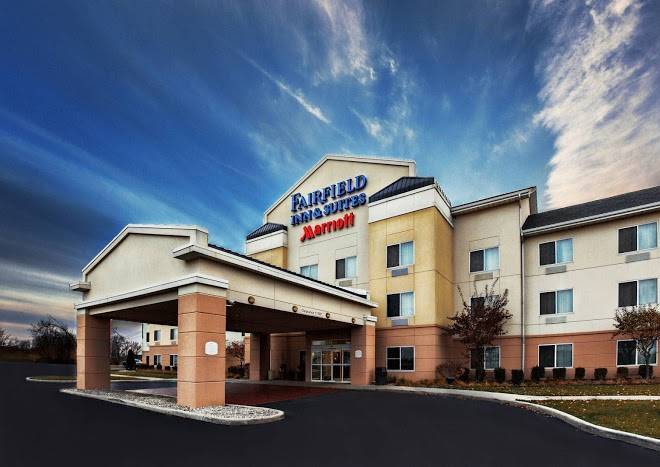 Fairfield inn & suites by marriott toledo north
